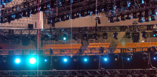 I’ve abandoned a warbling Sandra Oxenryd …