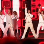 Standard issue Spanish Euro-fodder D'Nash for Spain at the 2007 Eurovision Song Contest