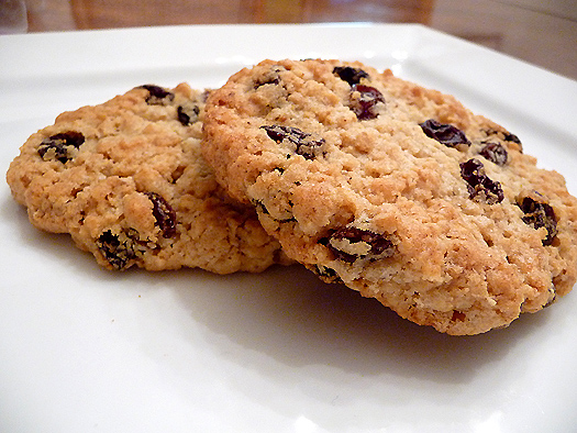 oatmeal-raisin-cookies