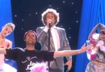 Bloke in hat invades Eurovision stage Spain 2010