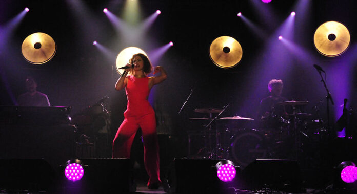 2015-02-18_Ann_Sophie_ESC_2015_by_WikiofMusic-23