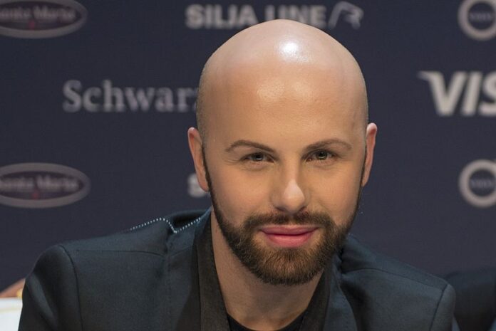 ESC2016_-_Bosnia_and_Herzegovina_Meet_&_Greet_17_(crop) Dalal & Deen feat. Ana Rucner and Jala at a Meet & Greet during the Eurovision Song Contest 2016 in Stockholm.