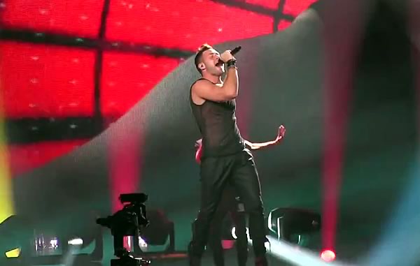 feelalive Imri Ziv feels alive at Eurovision 2017