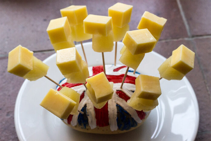 uk-cheese-pineapple