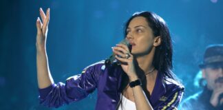 Armenia – a silent dog whistle of a song Eva Rivas. Photo: Indrek Galetin (EBU)