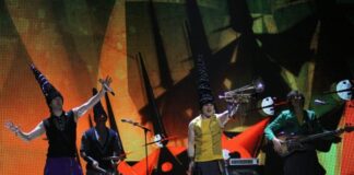 Straight out of the dressing up box Zdob și Zdub