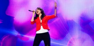 Maja pissing all over Dana’s chips Maja