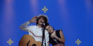 Navi Band bound for Kiev Naviband