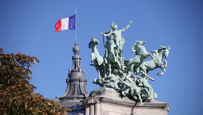 1 France