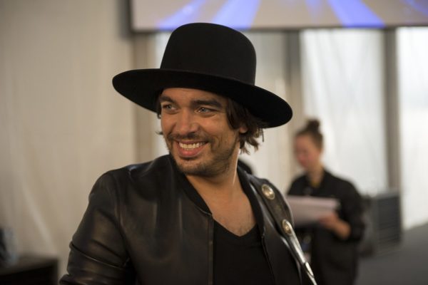 1200px-The_Common_Linnets,_ESC2014_Meet_&_Greet_09 Weylon