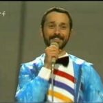 1 November – Put the microphone in front of you