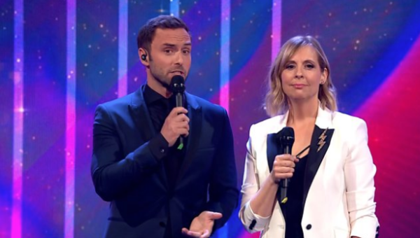 Mel Giedroyc and Måns Zelmerlöw Mel Giedroyc and Måns Zelmerlöw