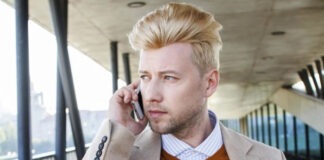 Lithuanian TV fines absent singer €2000 Sasha Song