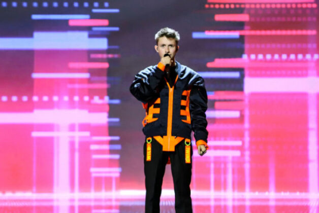 Eliots flight suit