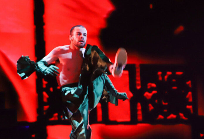 knees Kness up for Portugal at the Eurovision 2019