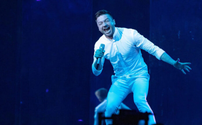 laz Russia's Sergey Lazarev wraps up his second rehearsal