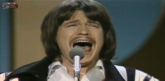 16 February – I love the untuned pianos