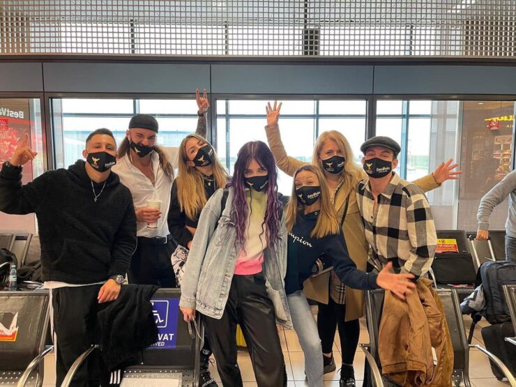Roxen looks thrilled to be on her way to Rotterdam for the Eurovision Song Contest