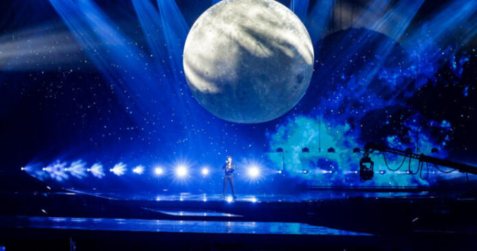 blas2 Blas Cantó, Spain, First Rehearsal, Rotterdam Ahoy, 13 May 2021 — EBU / Thomas Hans