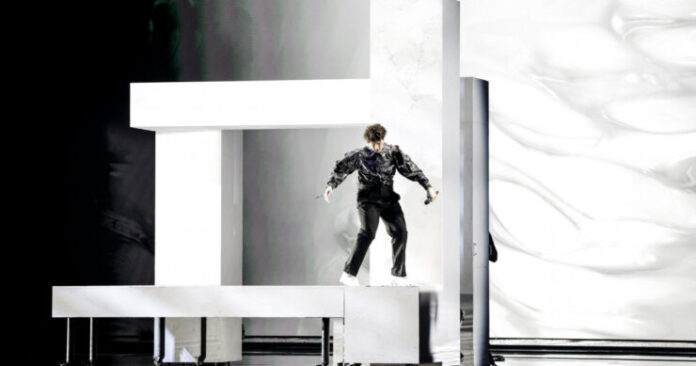 goujon2 Gjon’s Tears, Switzerland, First Rehearsal, Rotterdam Ahoy, 11 May 2021 — EBU / Thomas Hanses