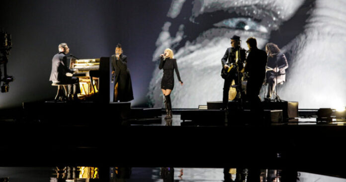hoov1 Hooverphonic, Belgium, First Rehearsal, Rotterdam Ahoy, 9 May 2021