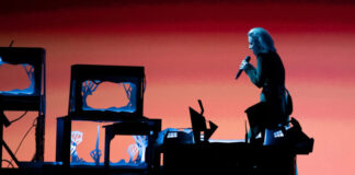 The Fanning Verdict: Eurovision 2021 Ireland Lesley Roy, Ireland, Second Rehearsal, Rotterdam Ahoy, 12 May 2021 — EBU / Andres Putting