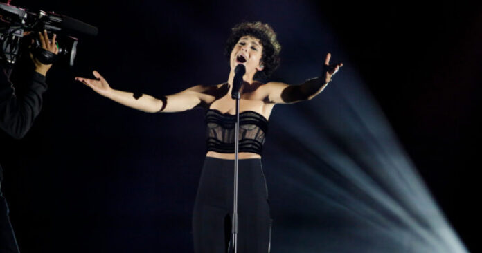 pravi1 Barbara Pravi, France, First Rehearsal, Rotterdam Ahoy, 13 May 2021 — EBU / Thomas Hanses