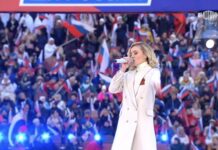 Polina Gagarina performs at Pro-Putin rally Polina Gagarina