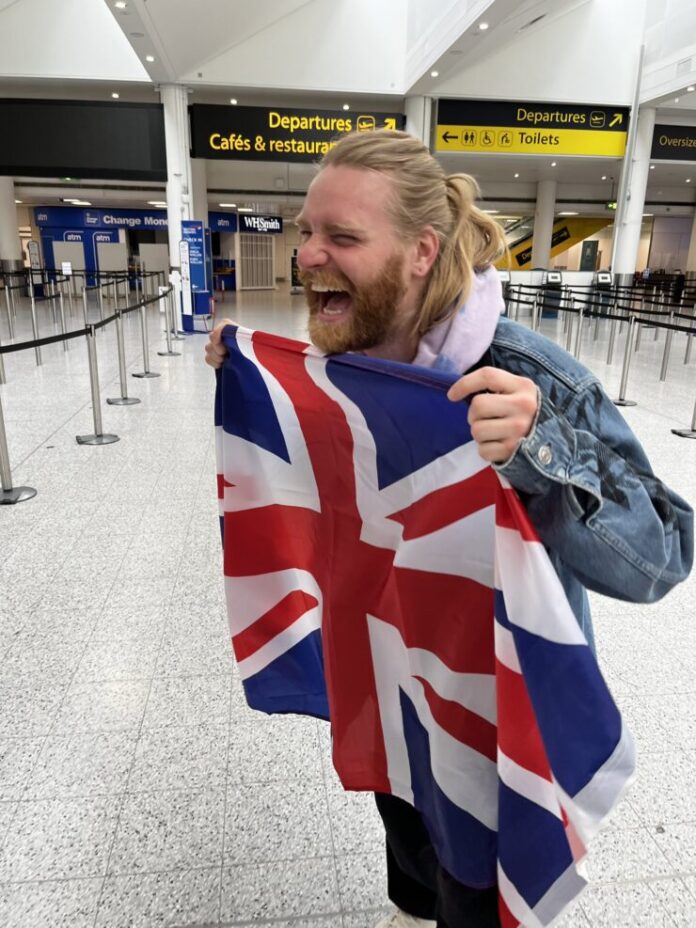 0C1CE881-4C71-4070-8B1A-D44EA01D979E Sam Ryder heading for Turin, man
