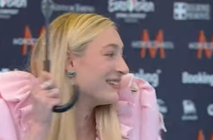 S10 at the Turquoise carpet for Eurovision in Turin