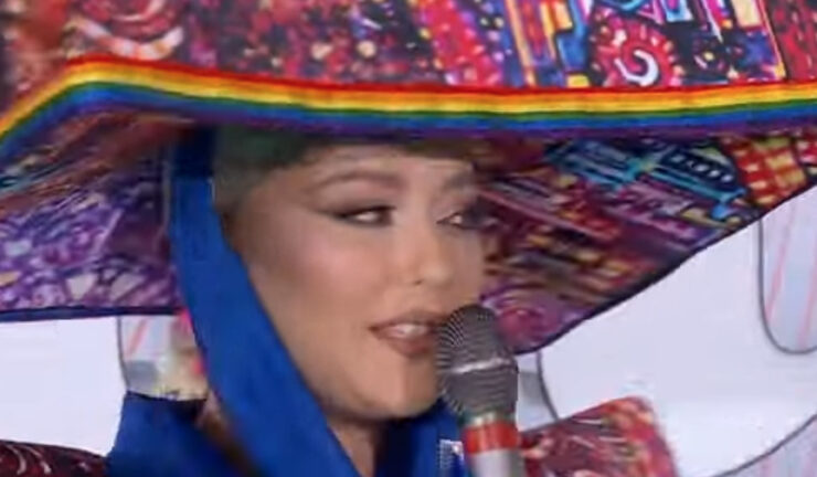 Ronela at the Turquoise carpet for Eurovision in Turin