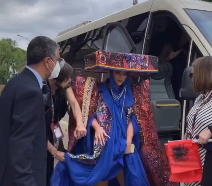Ronela wins the mad hat award