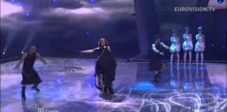 4 July – I hear you’re kissing others