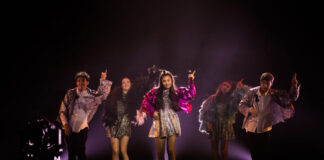 Let’s discotheque right in… eh… Armenia! Nare