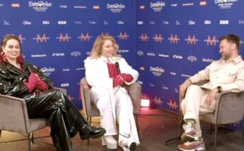 Who the hell are those Austrian girls? Teya and Selia