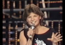 8 September – What are you hiding from me in your dark eyes?