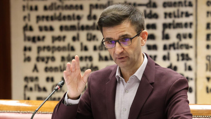 lopez The President of the Board of Directors of the RTVE Corporation, José Pablo López, in the Senate, on February 25, 2025, in Madrid (Spain).
