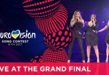 18 October – We’re gonna stand in line